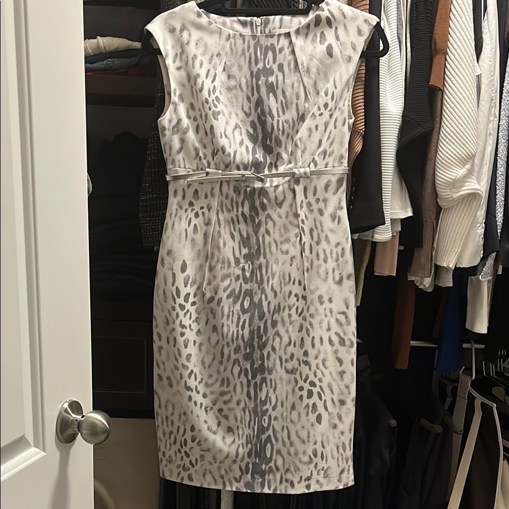 Elegant Grey Leopard Print Dress